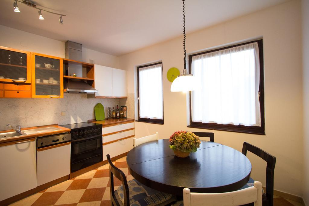 Apartment Cherry Rovigno Camera foto